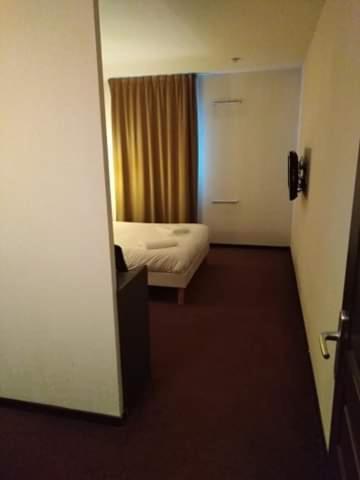 Studio Privatif Dans Hotel Residence Nimes Gare Exterior foto